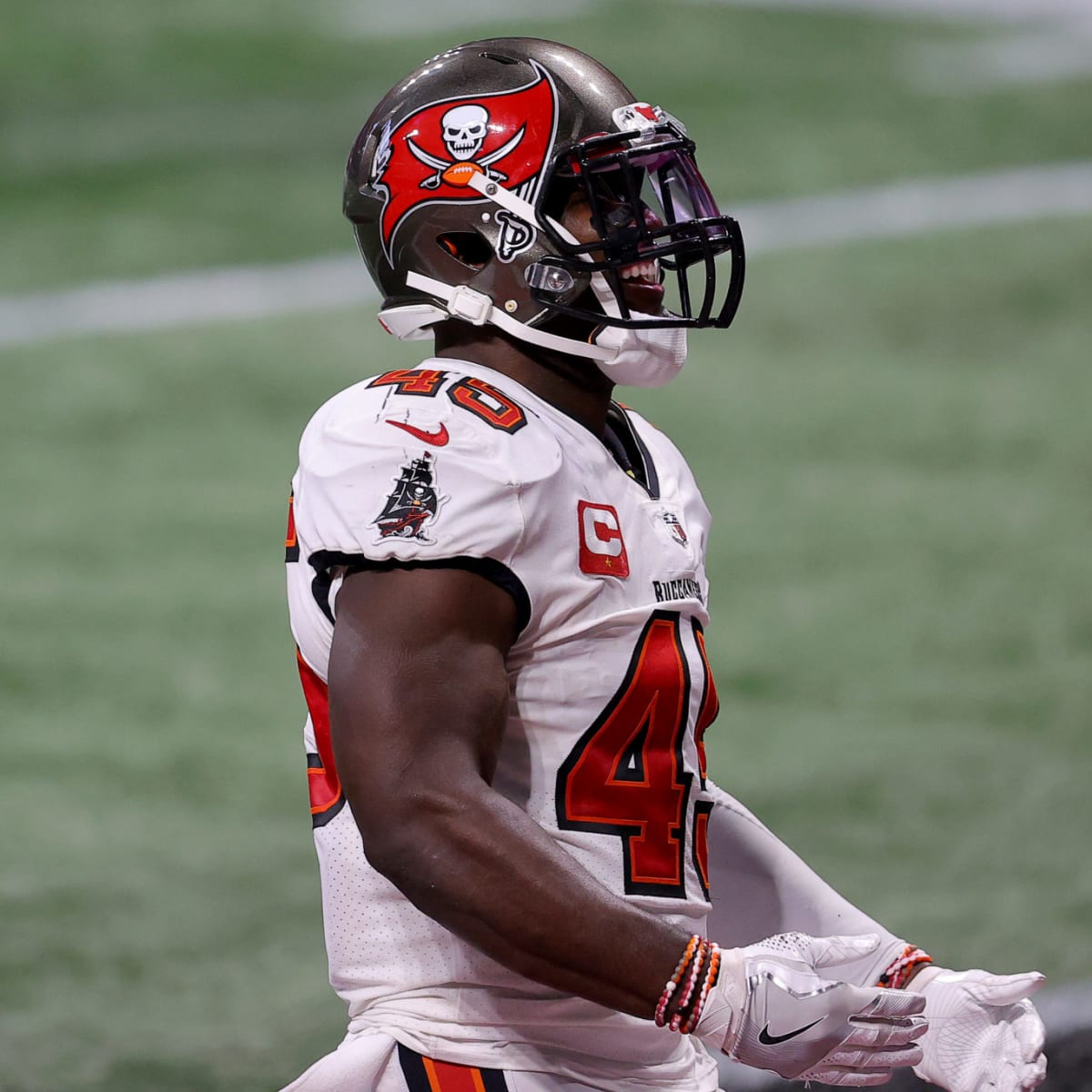 Bucs Star Refusing To Practice At Team's Mandatory Minicamp - The