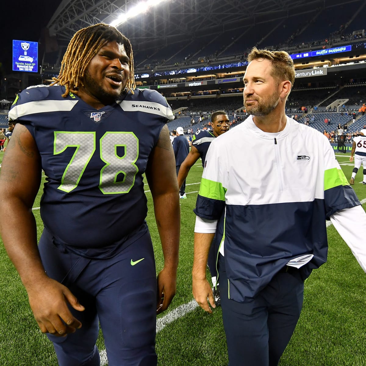 Giants sign new lineman Fluker