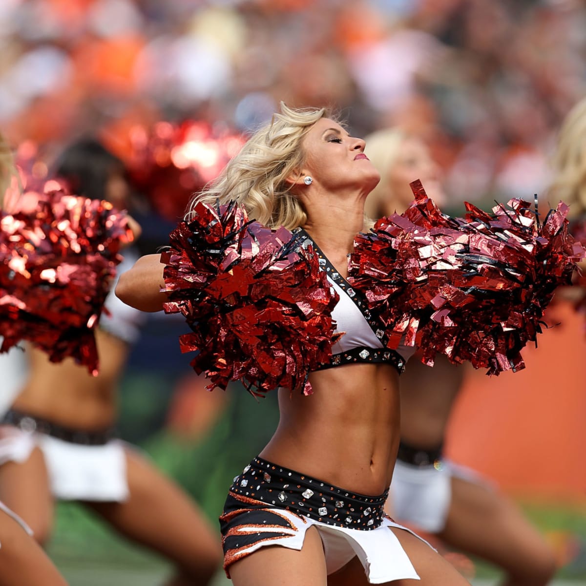 q the bengals cheerleader｜TikTok Search