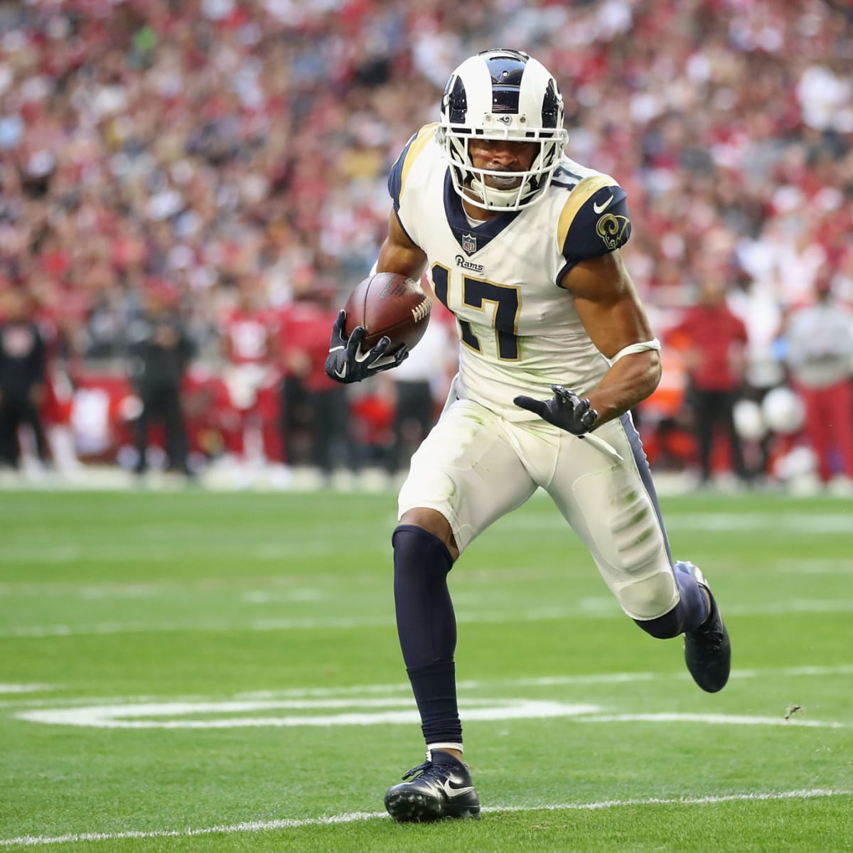 BREAKING: Rams WR Robert Woods Suffers Torn ACL