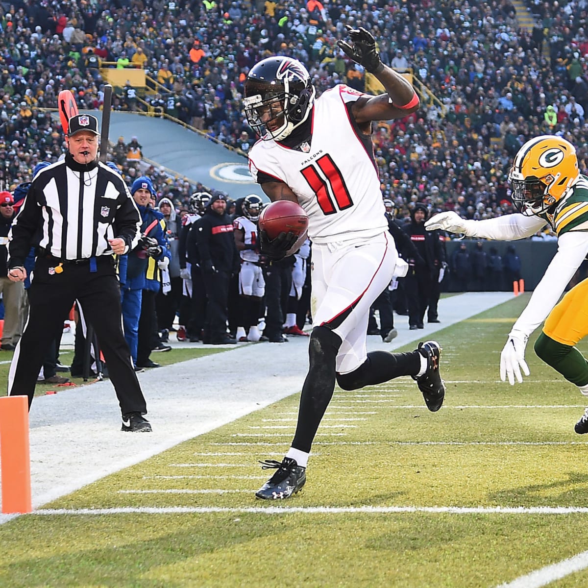 Reporter Uses 1 Word To Describe How Julio Jones Looks In Practice