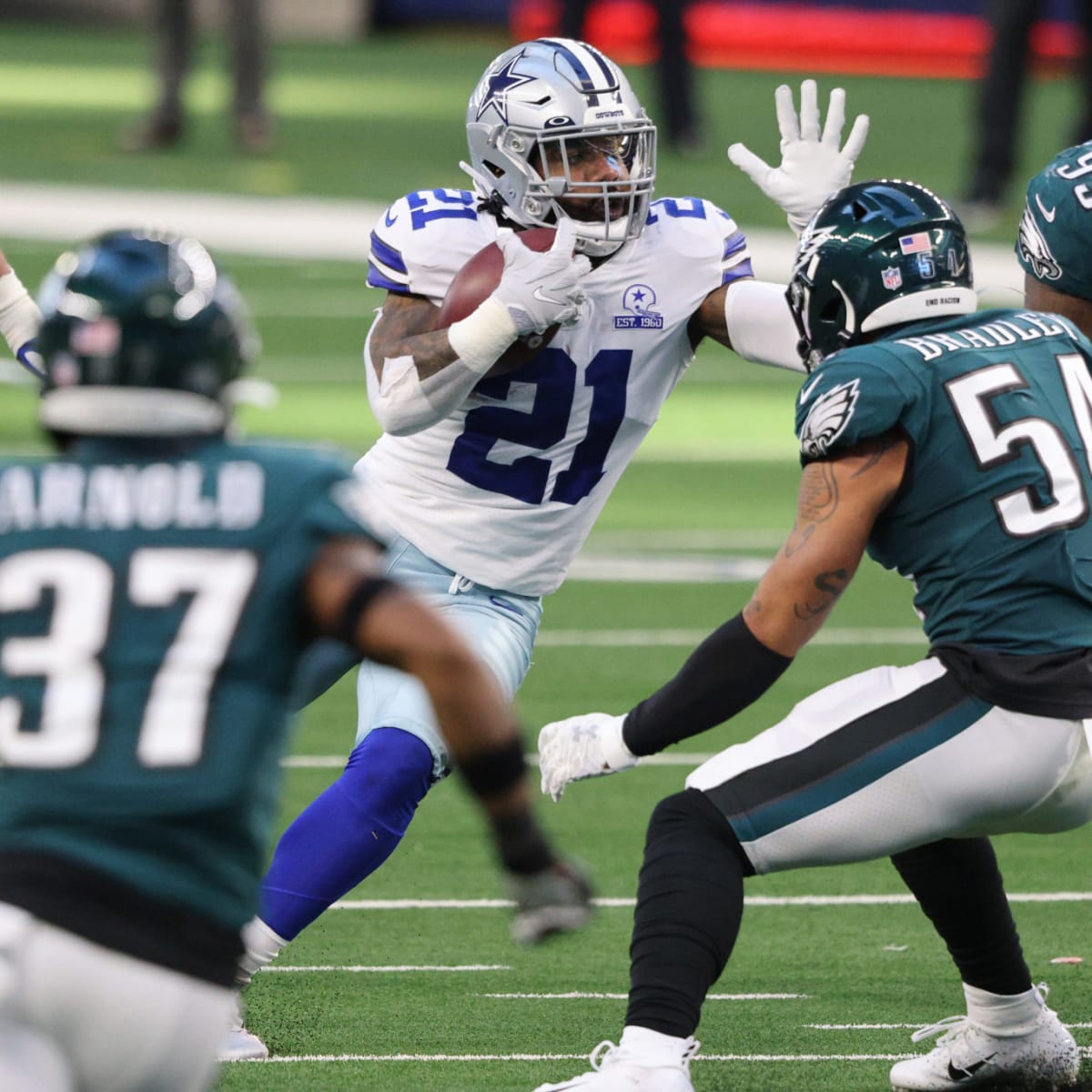 Cowboys beat Eagles 37-17, stay alive with Washington loss