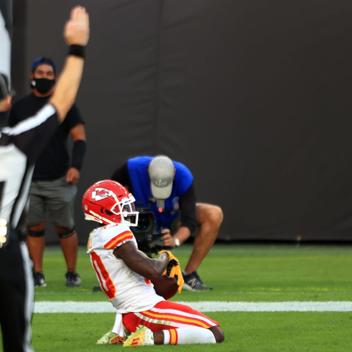 Patrick Mahomes, Tyreek Hill put on show in Chiefs win over Buccaneers