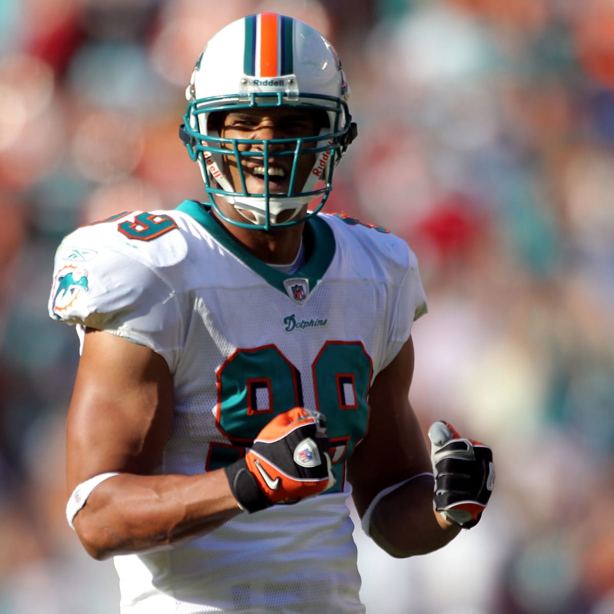 Report: Dolphins legend Jason Taylor hired as defensive ends coach for the  Miami Hurricanes - The Phinsider