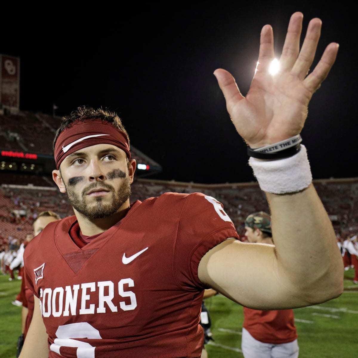 Baker Mayfield clears up Miami Dolphins comment on Kenny Stills' Instagram  