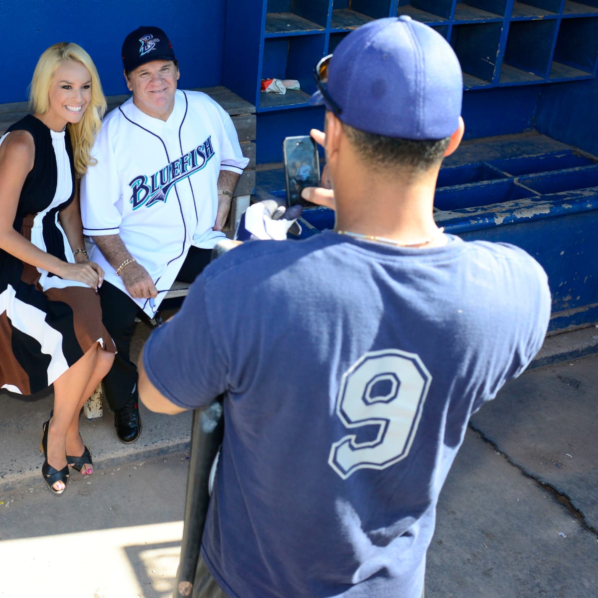 Pete Rose manages Bridgeport Bluefish for a day, not worried about