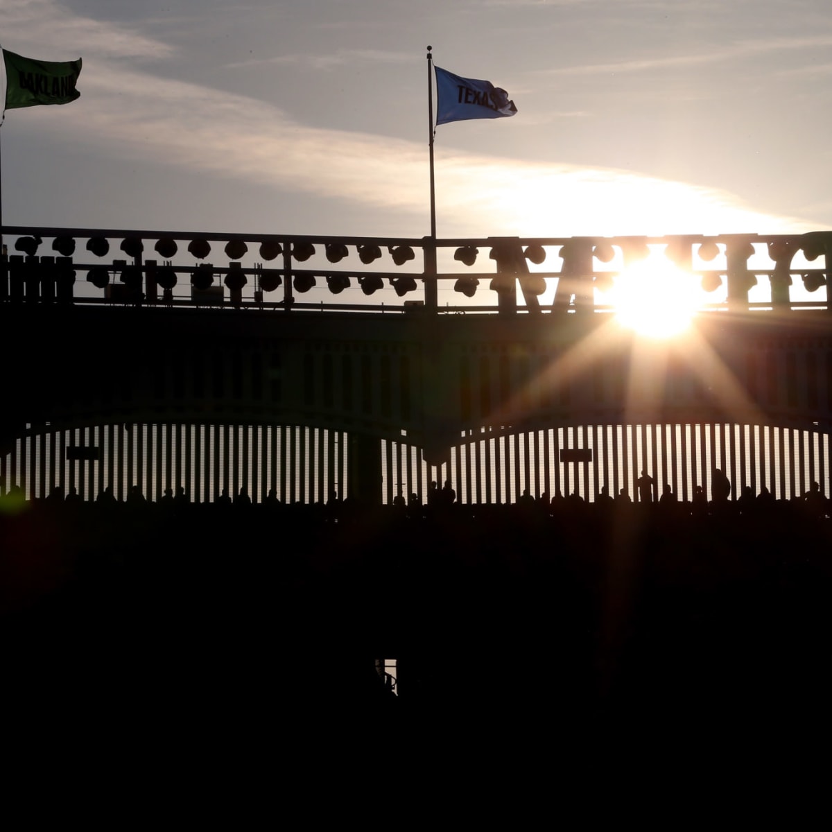 Yankees Stadium beginning to intimidate foes once again