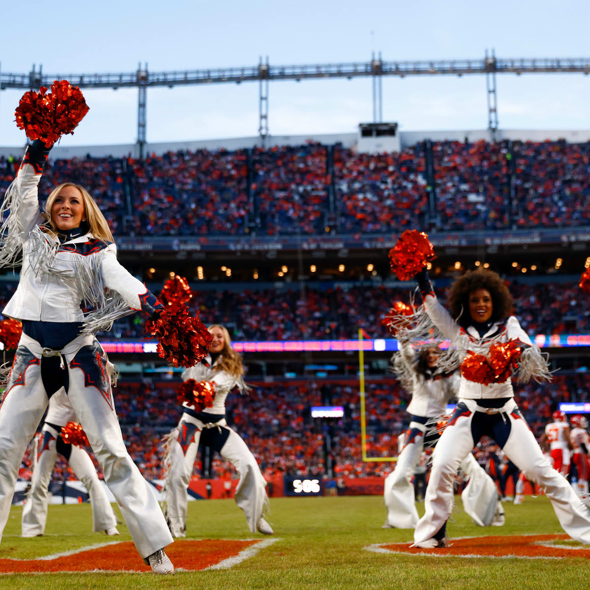 Denver Broncos receive coal in their stocking in embarrassing Christmas Day  loss to the Los Angeles Rams - Mile High Sports