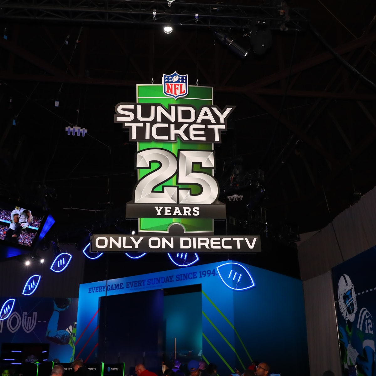 TV wins NFL Sunday Ticket, but package 'is a loss leader,' analyst  warns