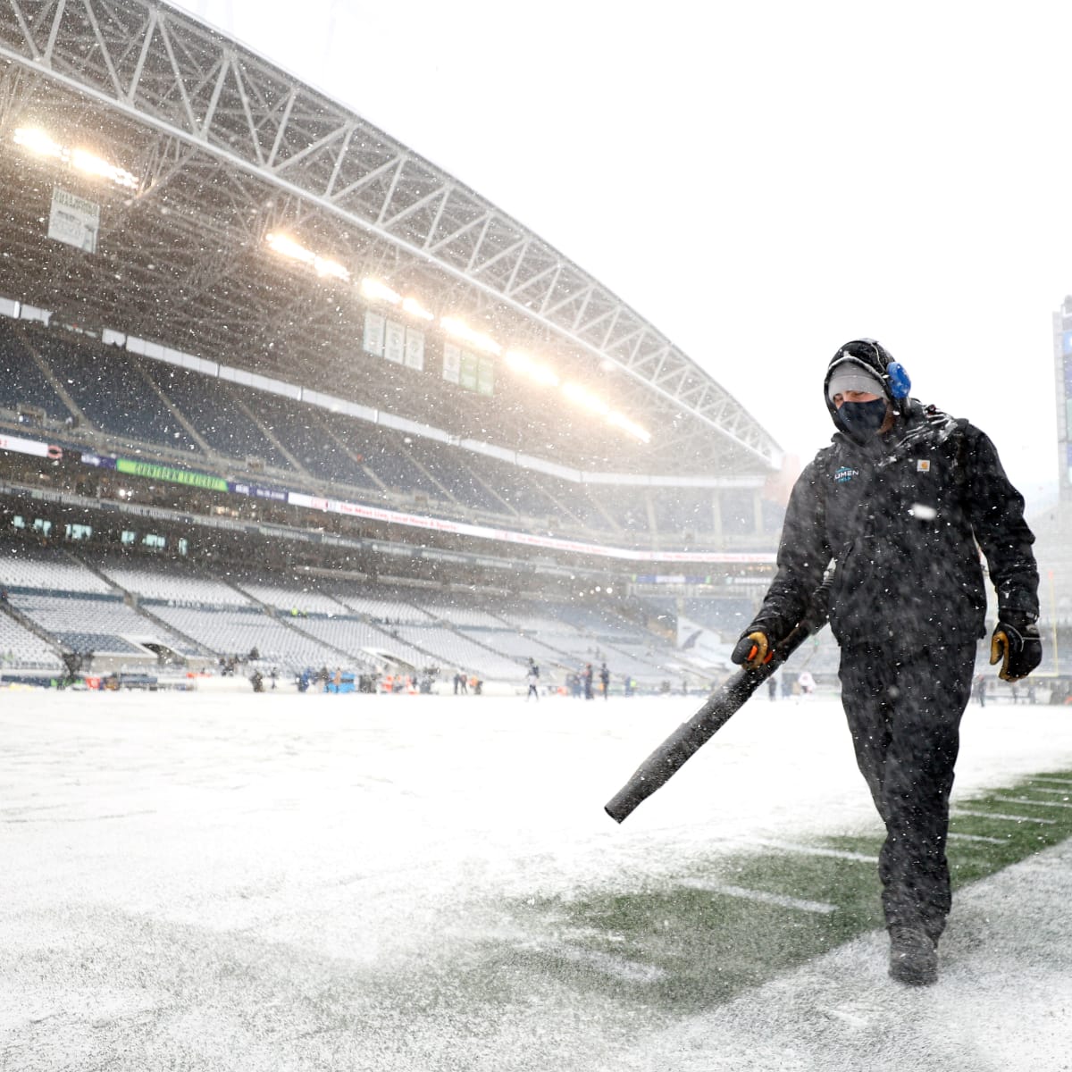 Bills bracing for another bad-weather game as potential bomb cyclone set to  hit Chicago