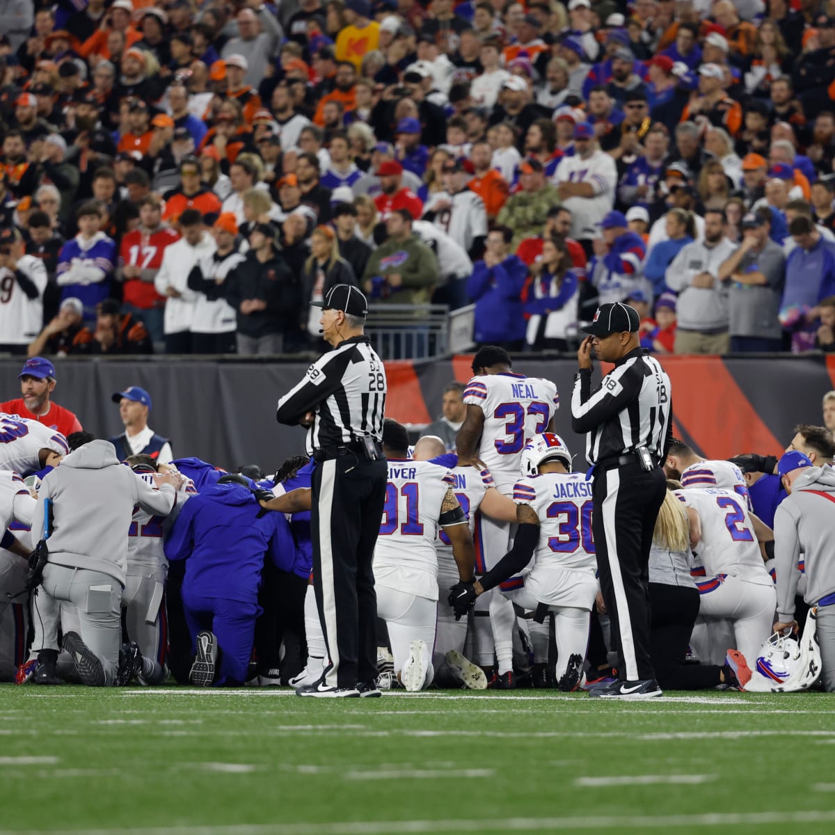 NFL World Reacts to Bengals' TD Being Overturned vs. Bills