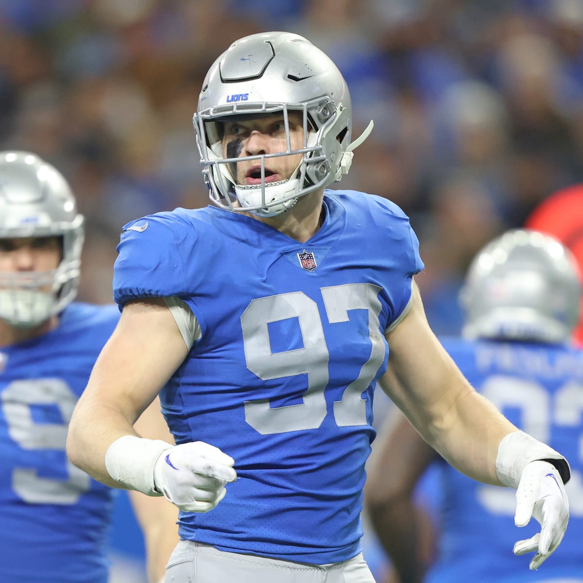 Lions Rookie Aidan Hutchinson Dealing With An Injury - The Spun: What's  Trending In The Sports World Today