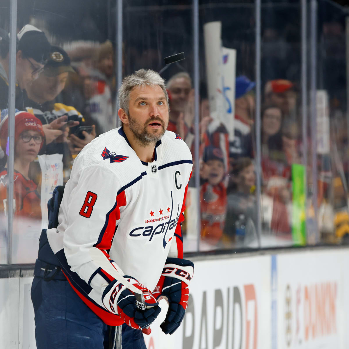 Alex Ovechkin says his father died, will be away from Capitals