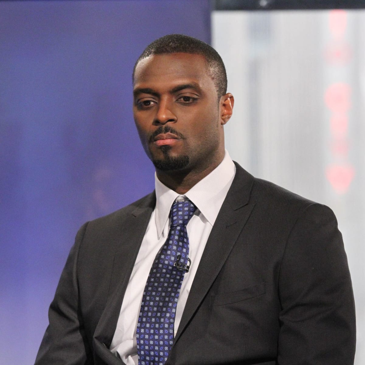 Ex-NFL star Plaxico Burress asks Ja Morant to 'learn from me' amid strip  club gun shame