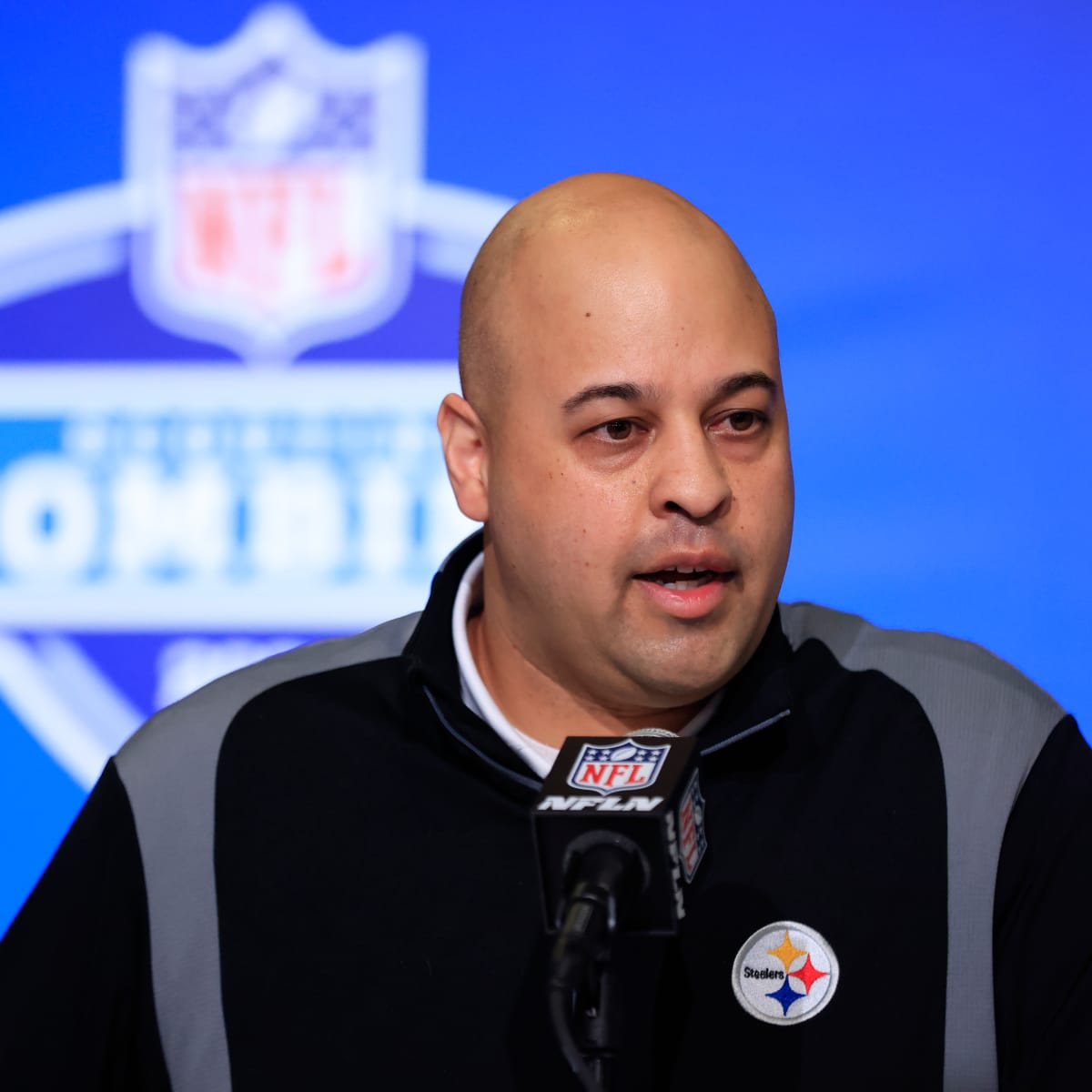 Steelers General Manager Blames Quarterbacks For Awful Running Back  Salaries - The Spun: What's Trending In The Sports World Today