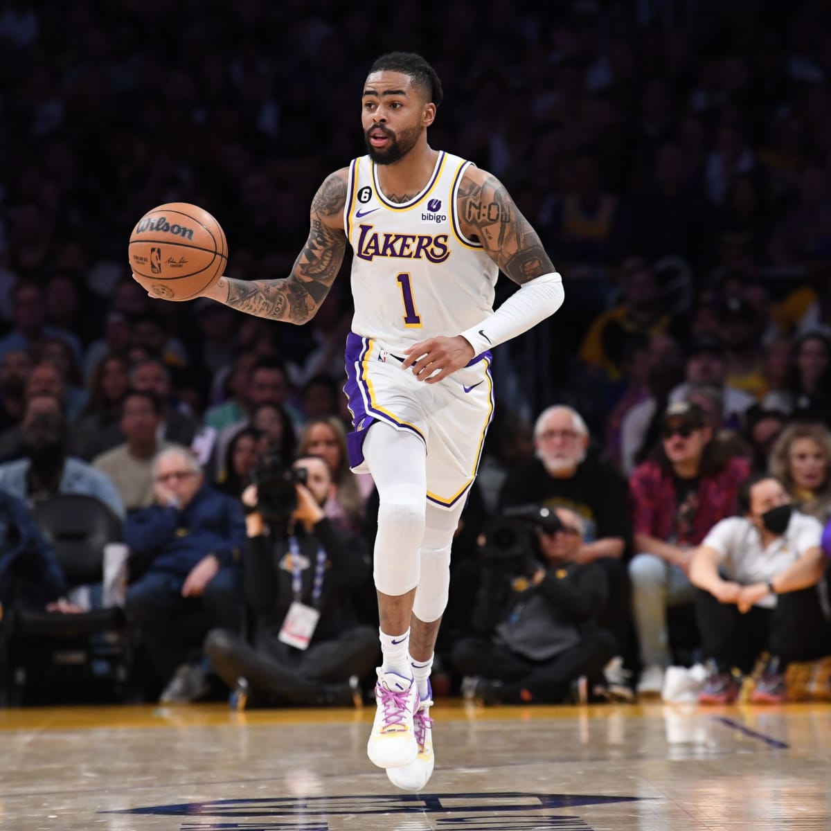 Lakers Officially Make Decision On D'Angelo Russell - The Spun
