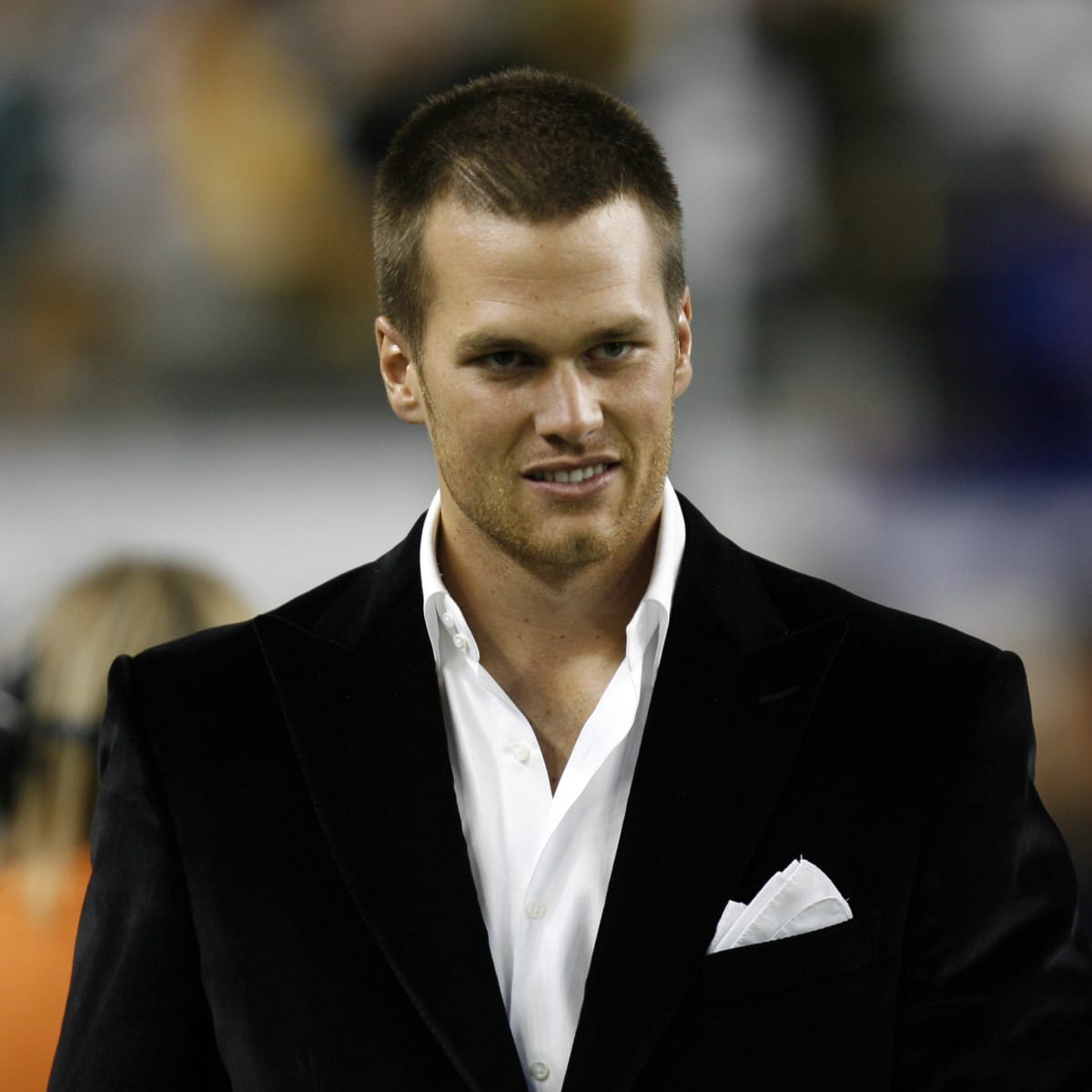 NFL fans express discontent over announcement of new Tom Brady