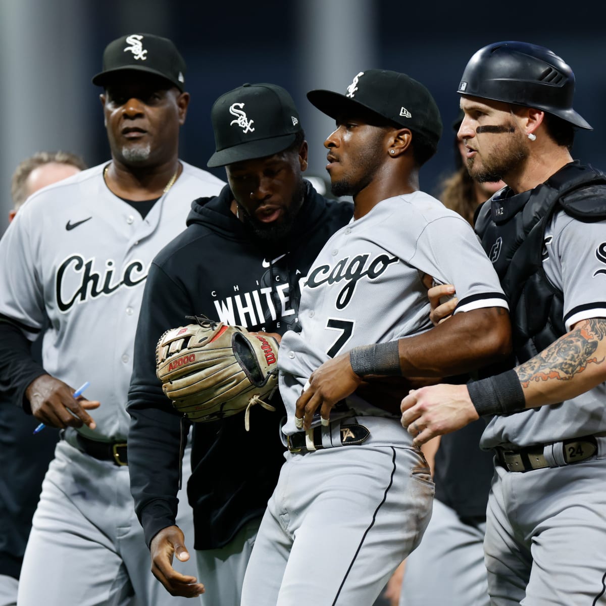 Tim Anderson DROPPED by White Sox after getting floored by Jose