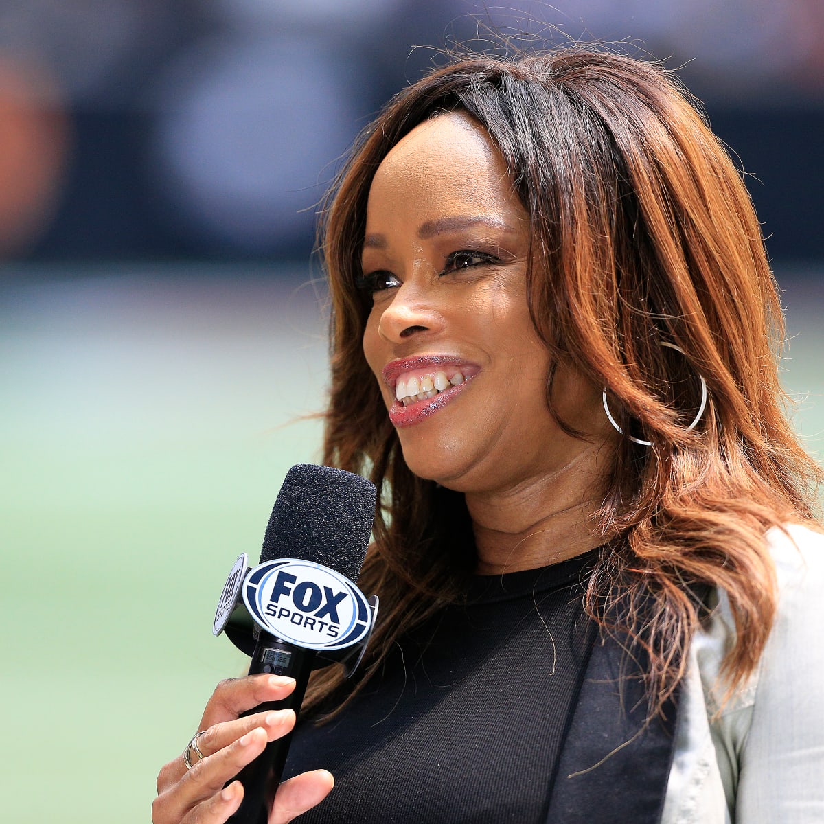 Pam Oliver - Fox Sports Press Pass