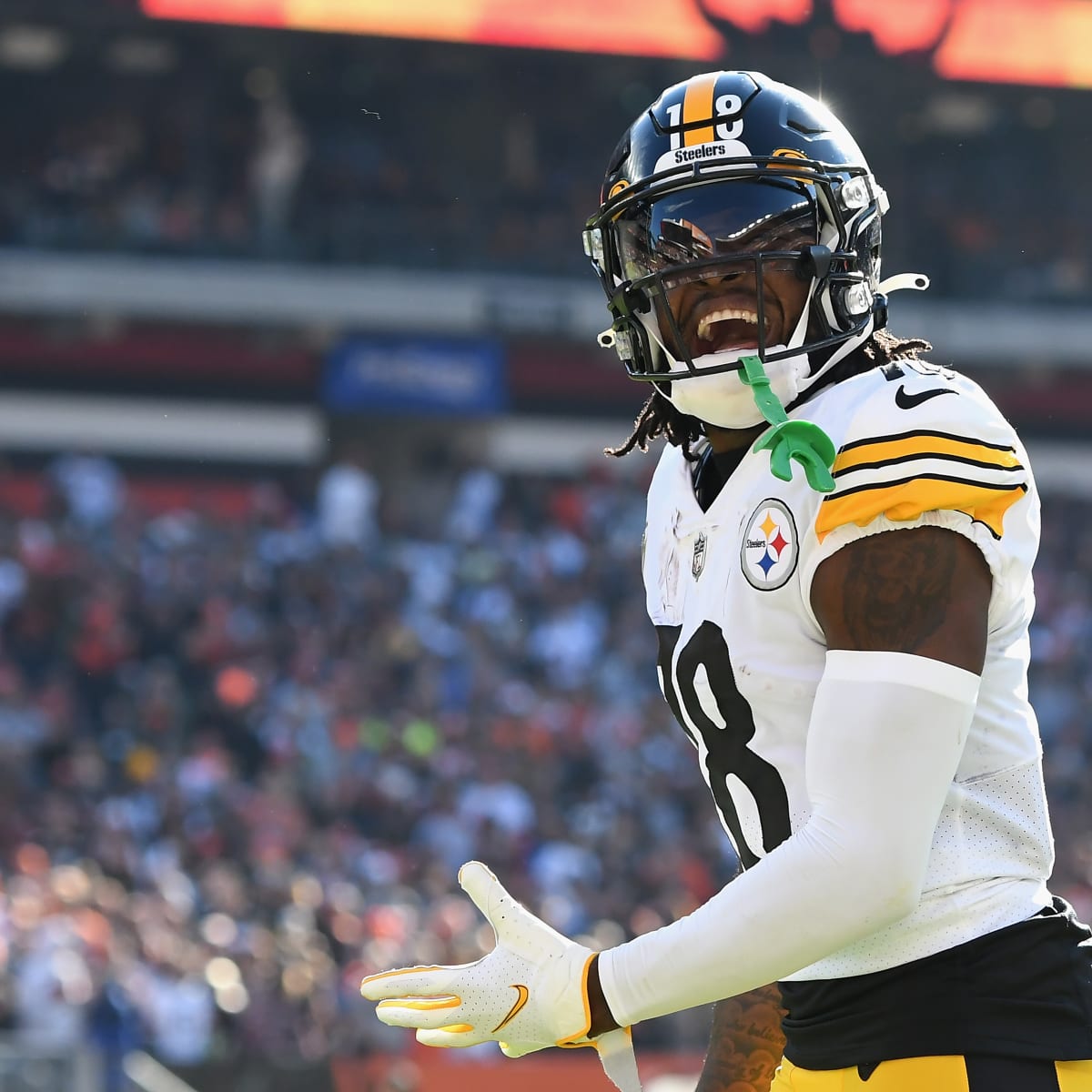 Diontae Johnson to be sidelined for weeks as Steelers face another