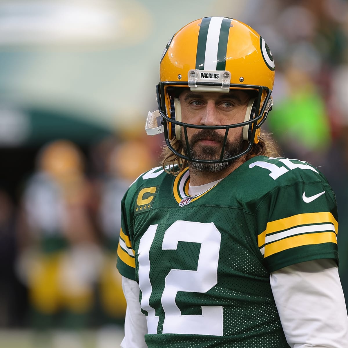 NFL World Reacts To Aaron Rodgers Trade Price Announcement - The Spun:  What's Trending In The Sports World Today