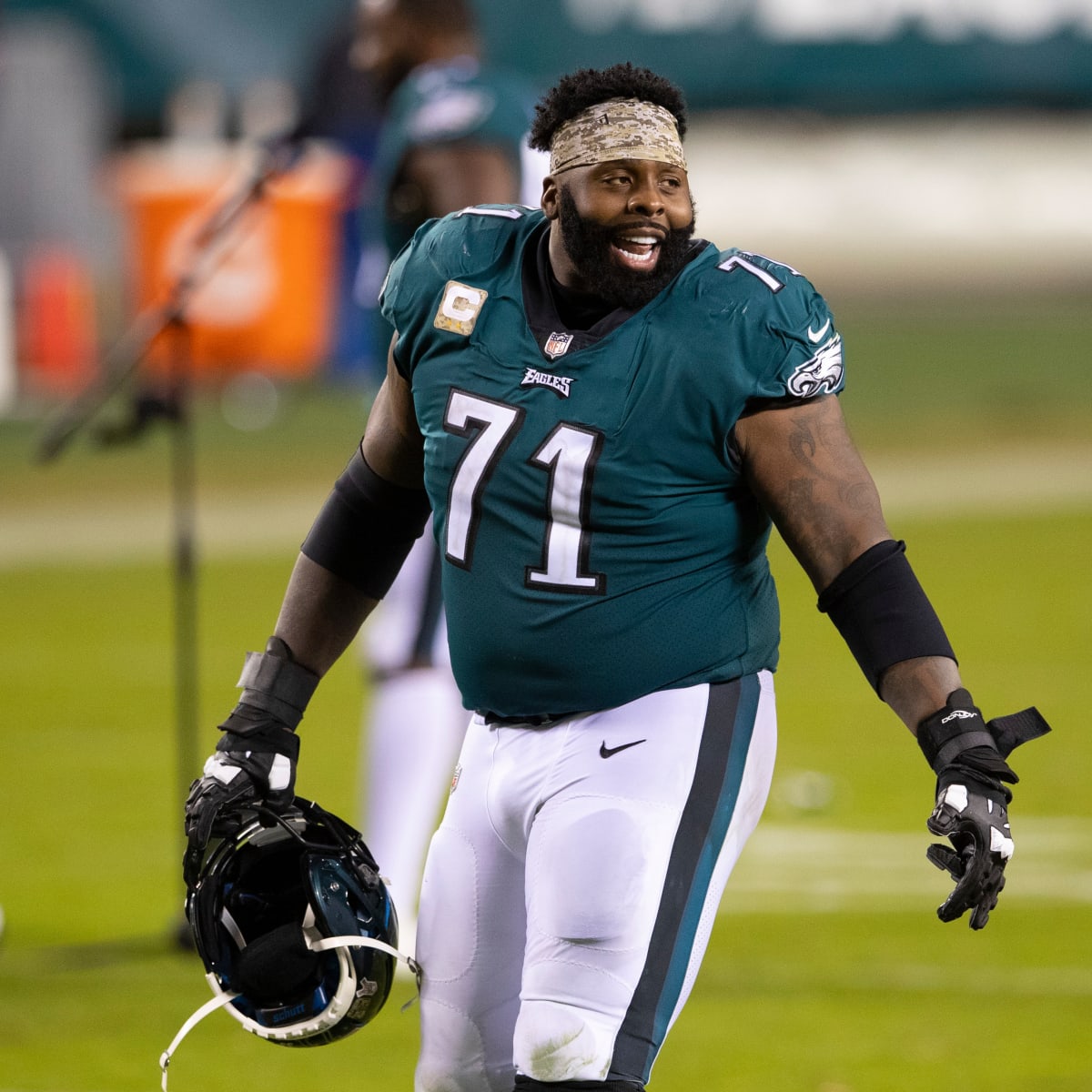 9-Time Pro Bowl Offensive Lineman Jason Peters Announces Decision On  Football Future - The Spun: What's Trending In The Sports World Today