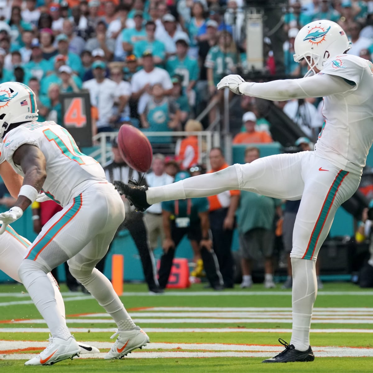 NFL World Reacts To Dolphins' Decision For 2023 - The Spun: What's Trending  In The Sports World Today