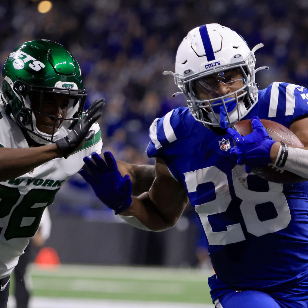 Jonathan Taylor trade demands from Colts included Jaylen Waddle