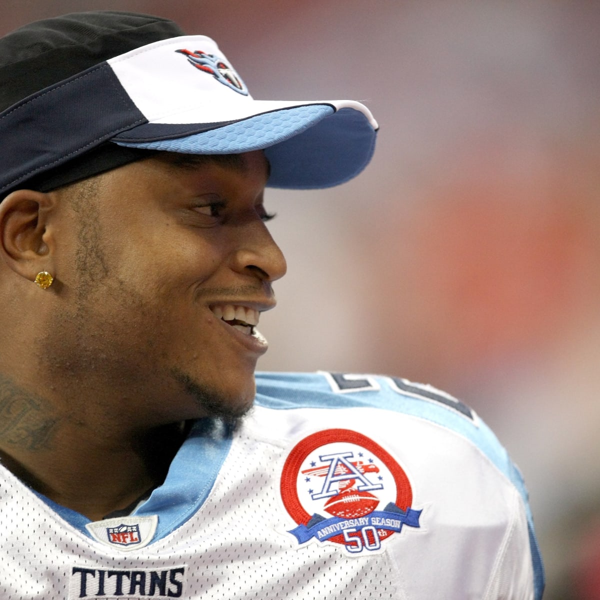Former Tennessee Titans RB LenDale White says he had 'widow-maker' heart  attack