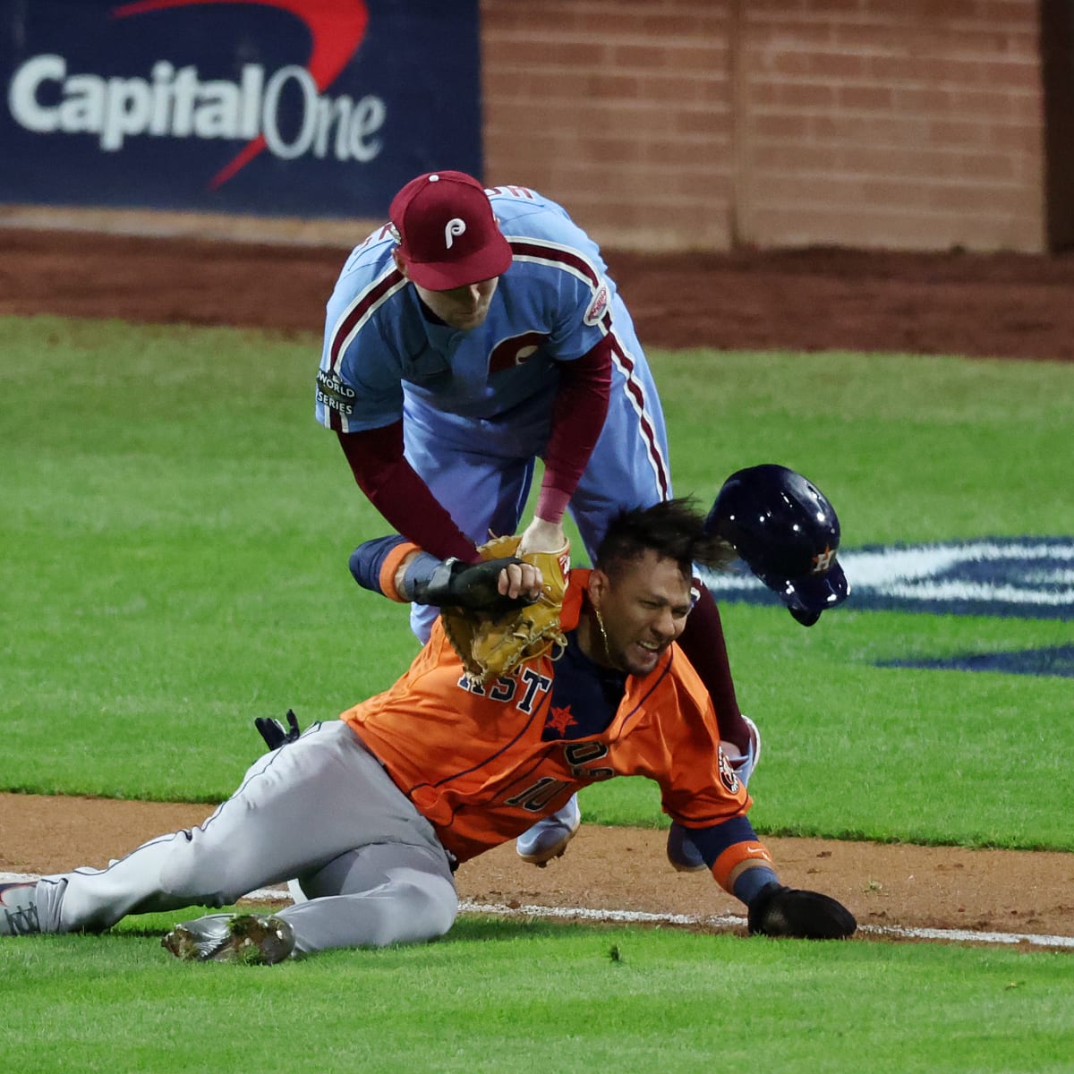 WATCH: Yuli Gurriel Exits World Series Game 5 After Colliding with Rhys  Hoskins - Fastball