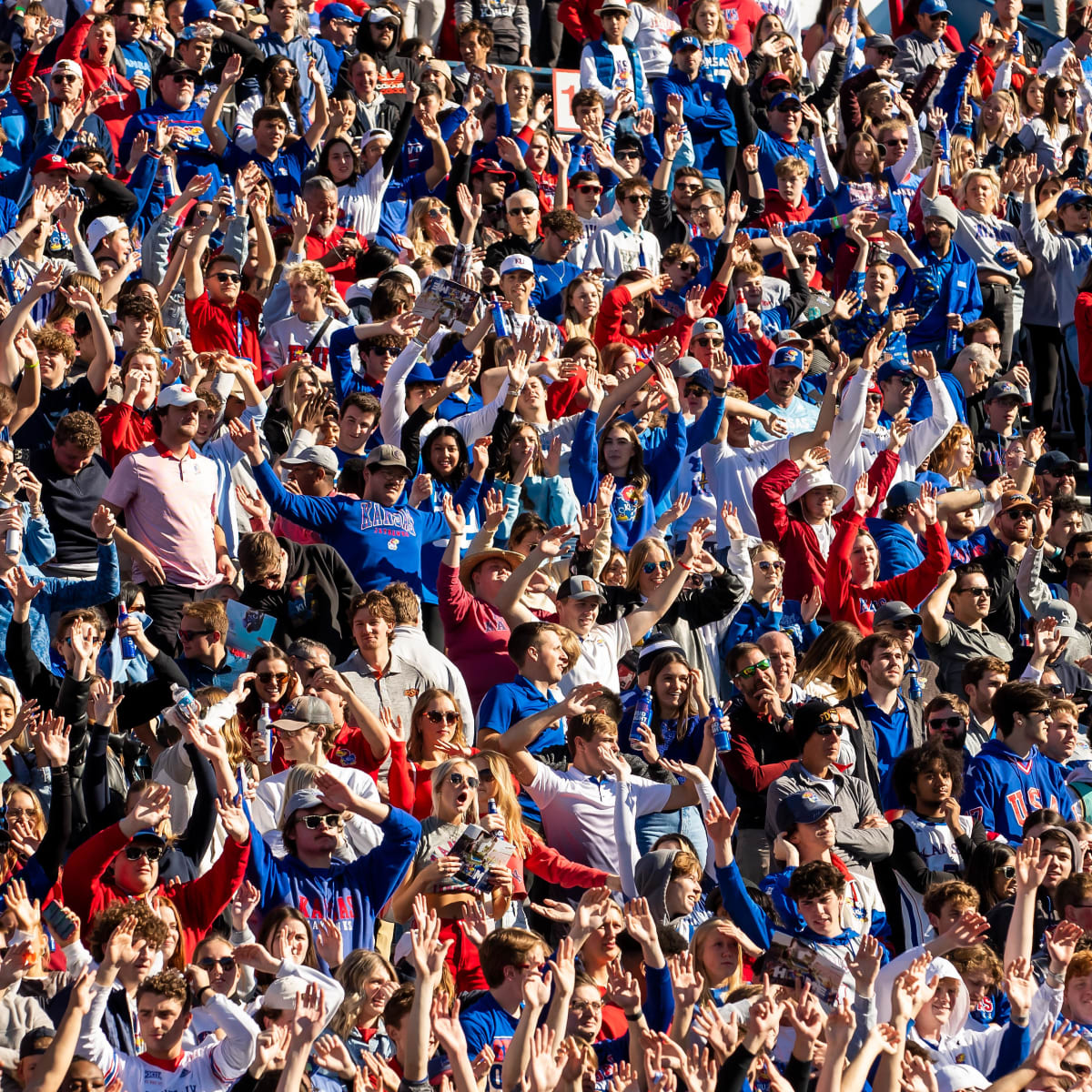 Kansas fans take to the streets to revel in program's fourth NCAA  championship