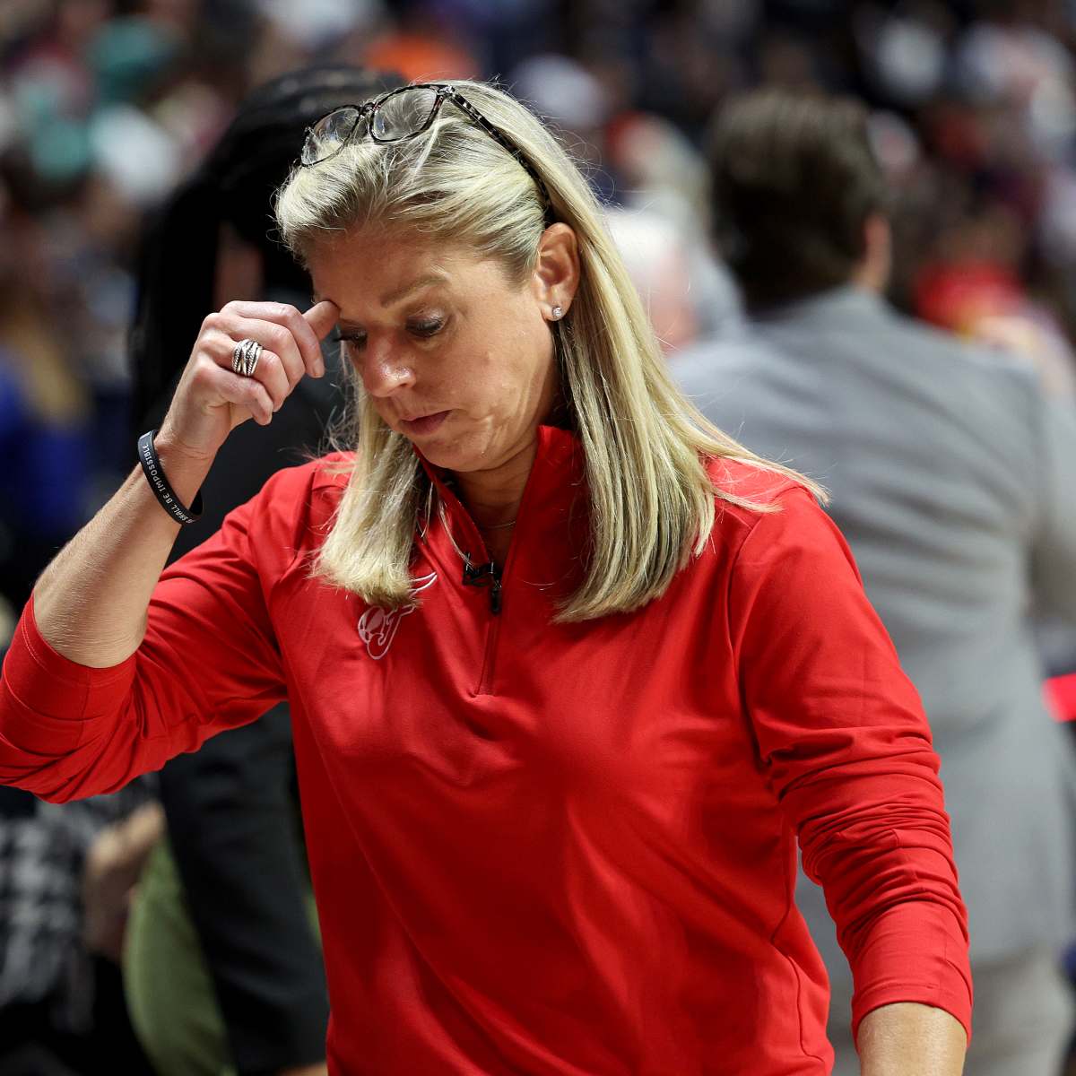 Indiana Fever Coach Appeared To Question Her Players' Mental Toughness -  The Spun