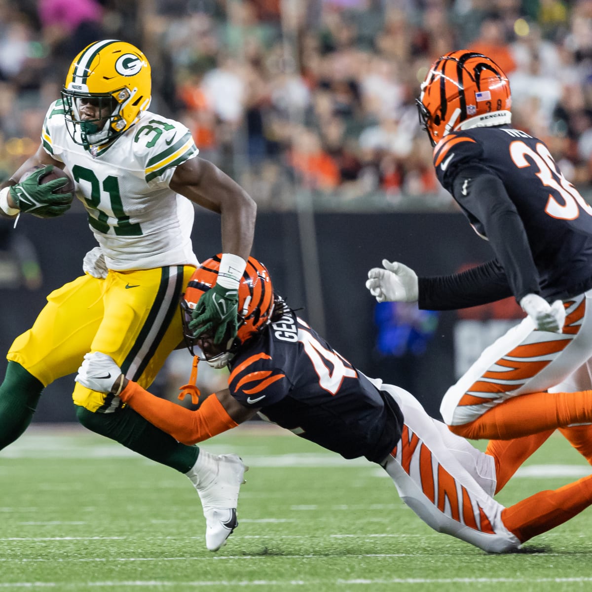 Packers RB Emanuel Wilson's Big Night Honors Father - Sports Illustrated Green  Bay Packers News, Analysis and More