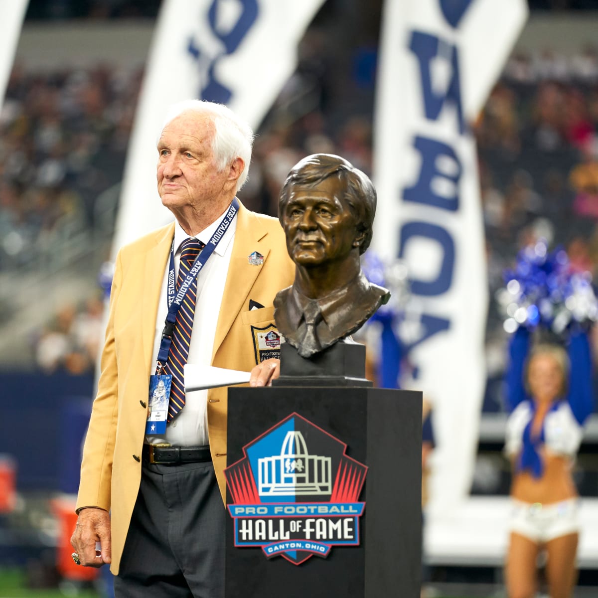 Pro Football Hall Of Fame Reacts To Death Of Cowboys Legend - The