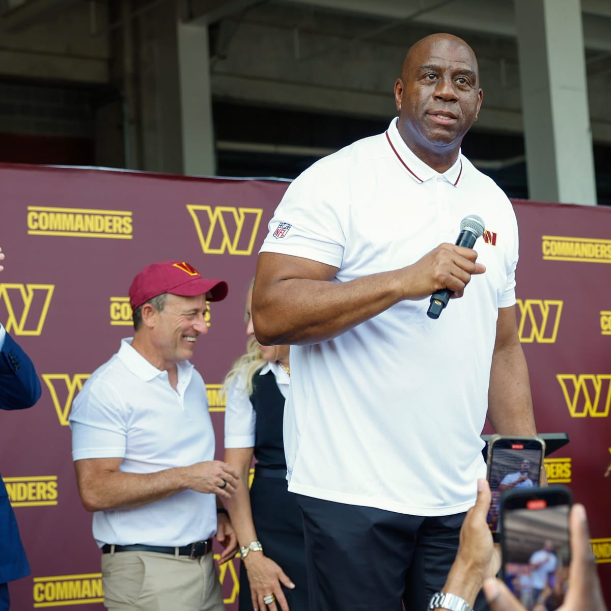 Magic Johnson could buy the Washington Commanders to lead the NFL