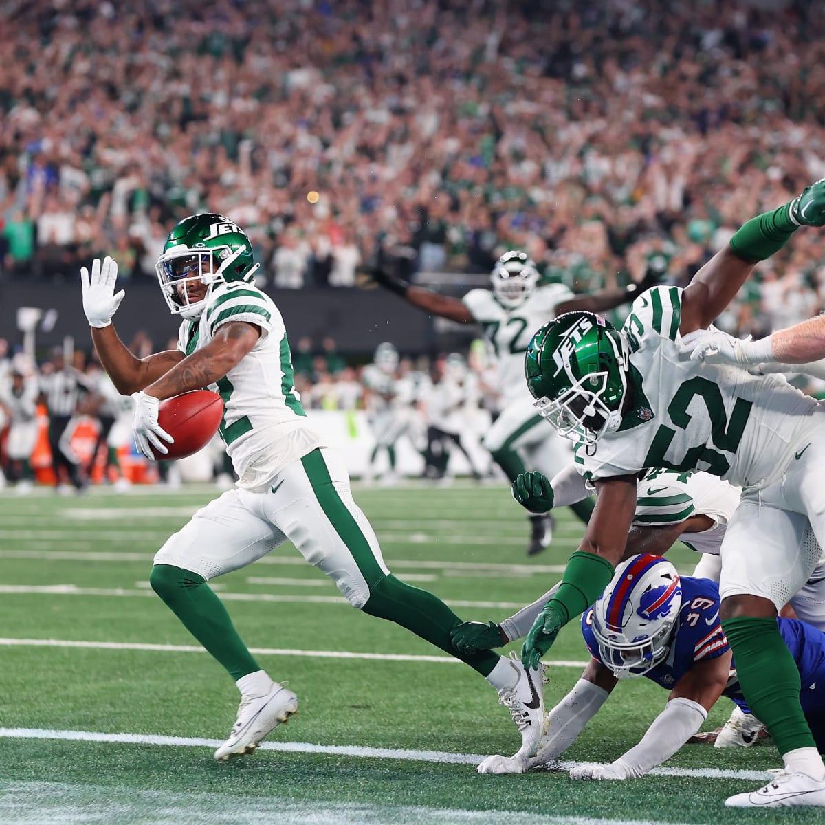 New York Jets: Xavier Gipson scores game-winning punt return