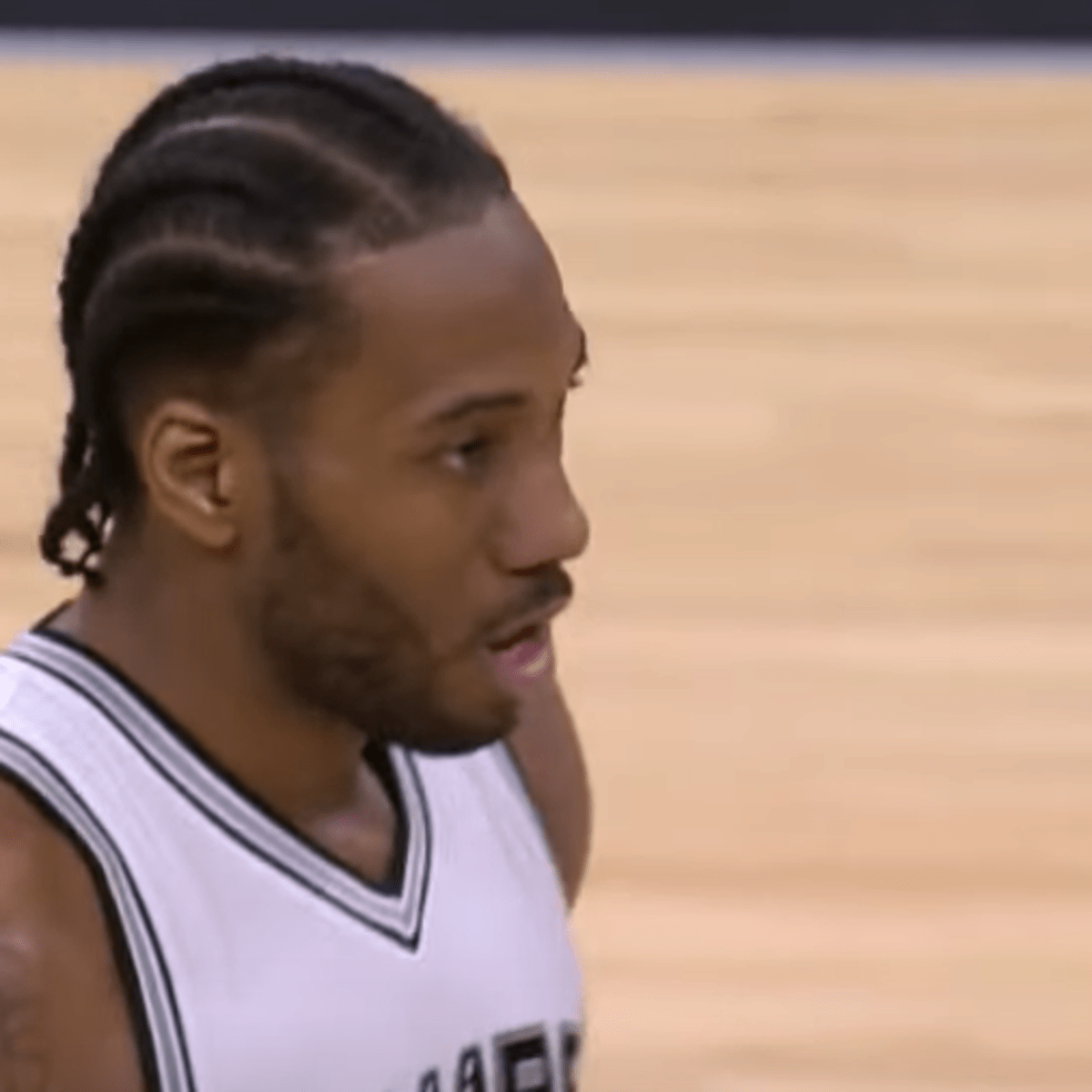 Toronto Raptors Acquire Kawhi Leonard