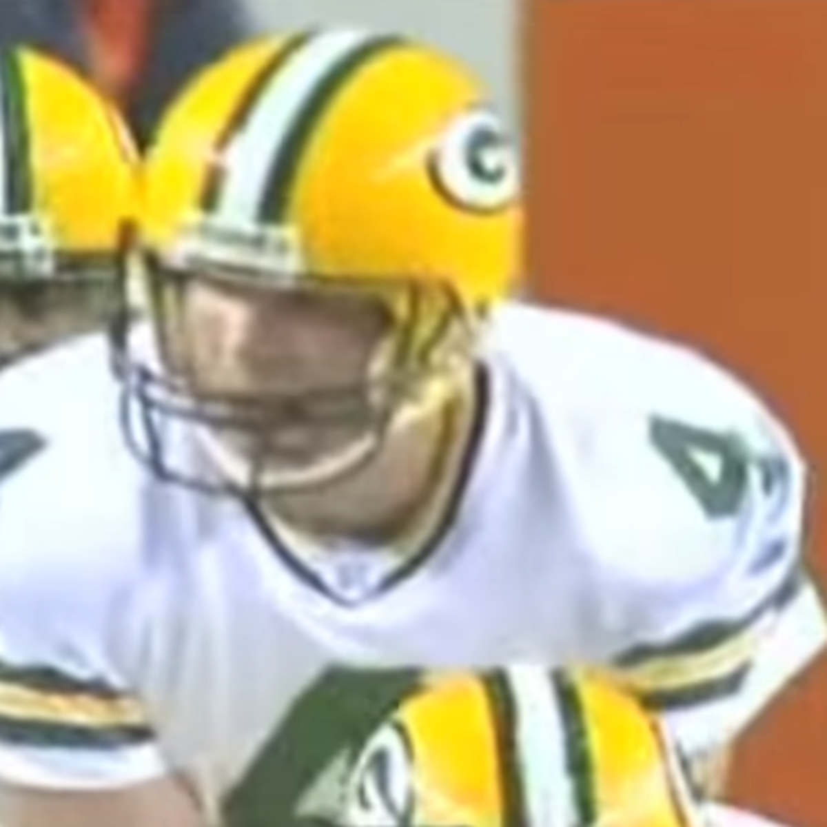 Brett Favre says he suffered 'thousands' of concussions during NFL