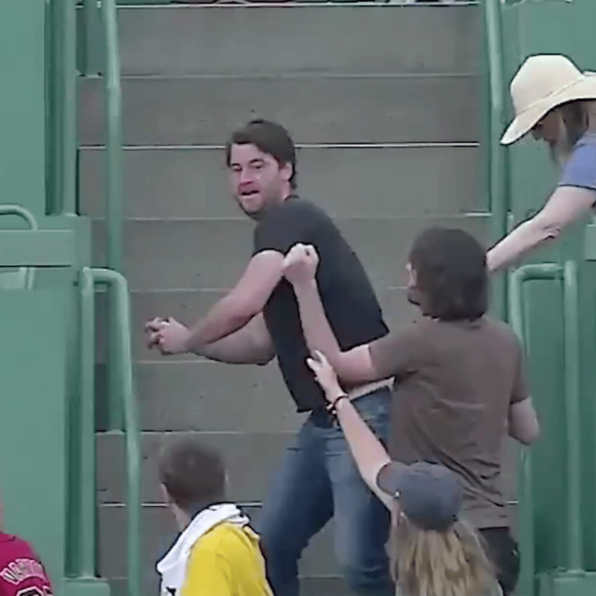 Red Sox fan throws Giancarlo Stanton home run ball back and hits Stanton