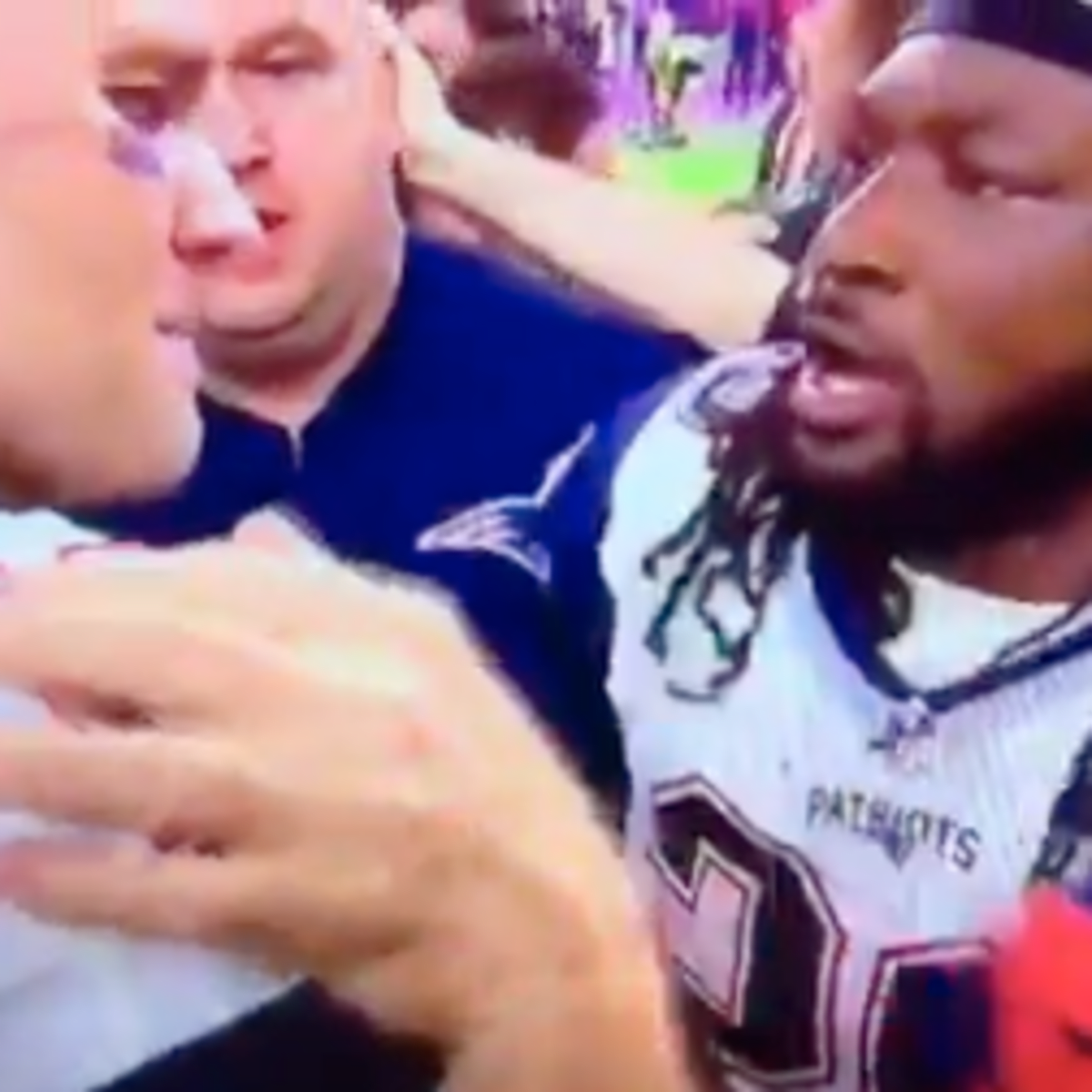 Tom Brady comments on LeGarrette Blount's pic of his Super Bowl rings