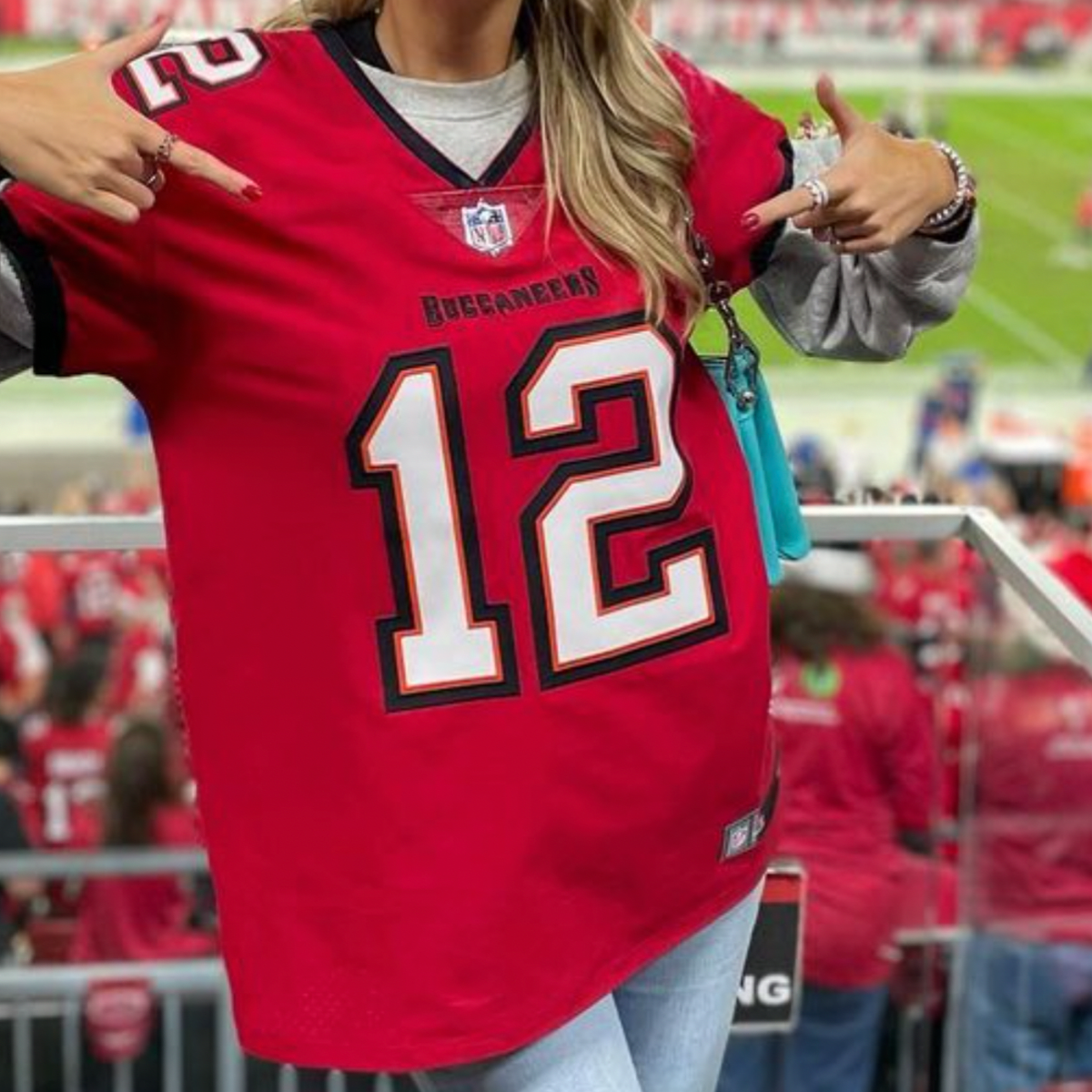 Tom Brady's rumored 'secret Santa' Veronika Rajek overly excited during  Bucs vs Cardinals game