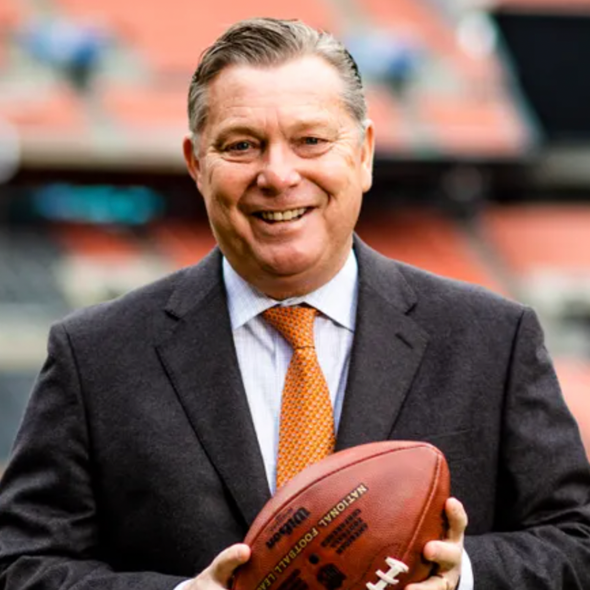 Cleveland Browns' radio announcer Jim Donovan announces relapse of