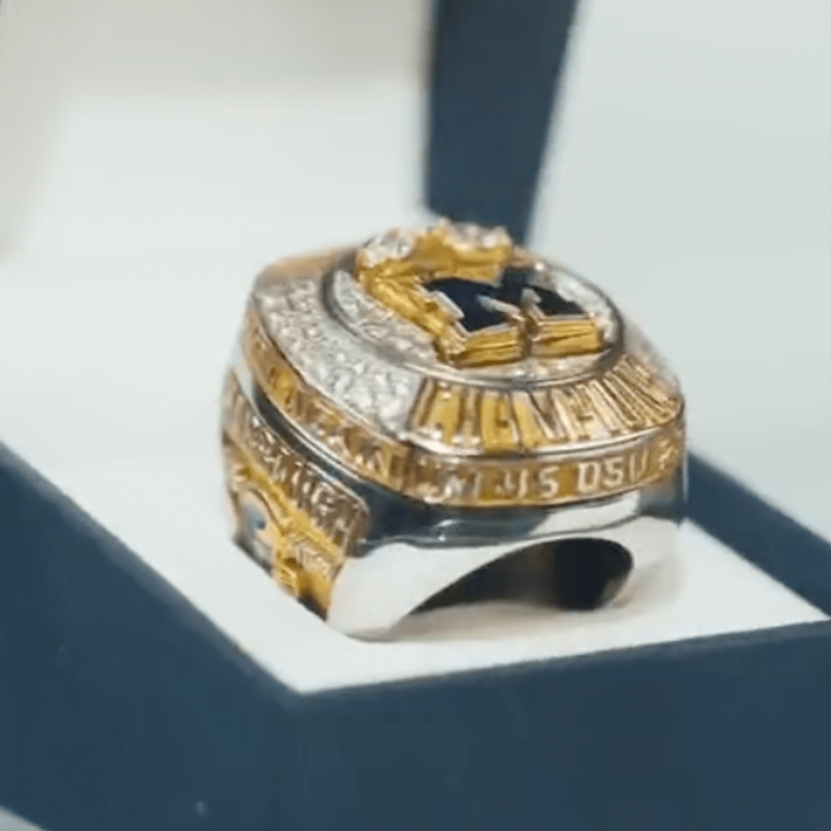 Michigan football team holds Big Ten championship ring ceremony