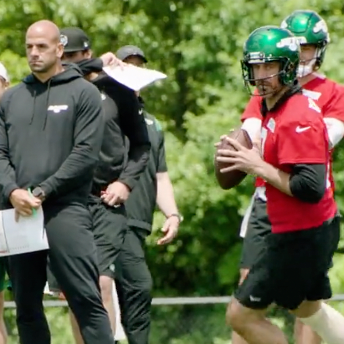 Aaron Rodgers Mastered Deep Throws by Practicing on a 6-Foot-Tall Net