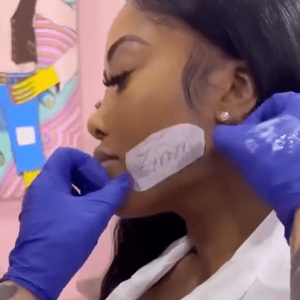 Moriah Mills Appears To Get Tattoo Of Zion Williamsons Name Twitter  Reacts To Latest Unhinged Act