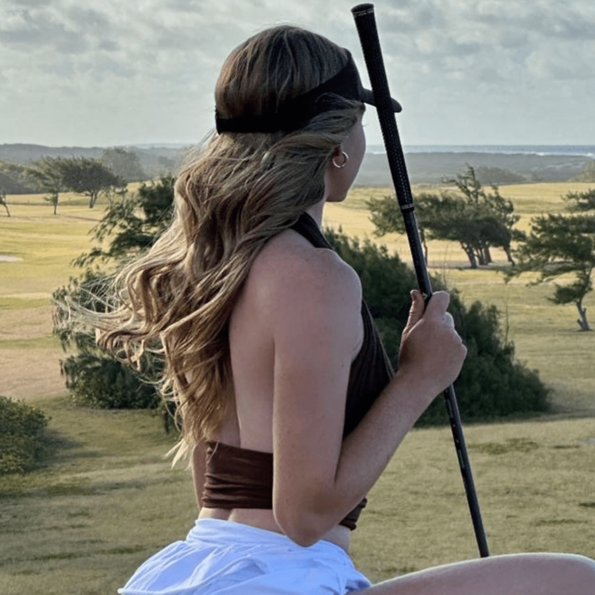 Paige Spiranac rival Grace Charis joins no bra club as she offers