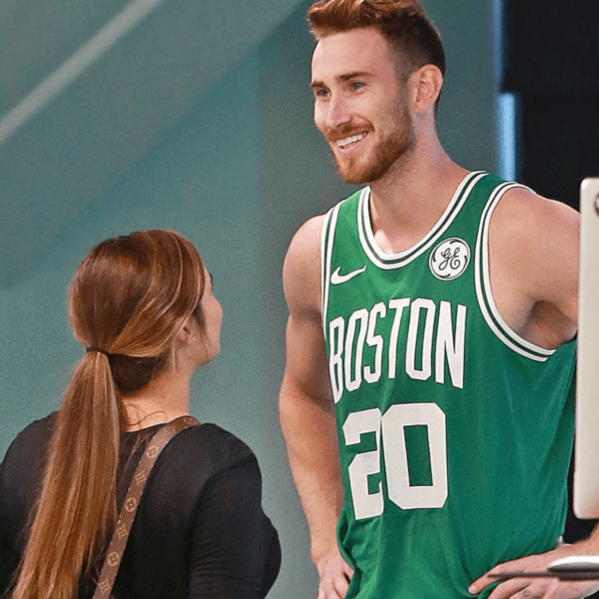 Gordon Hayward's wife calls out Hornets for 'not protecting players