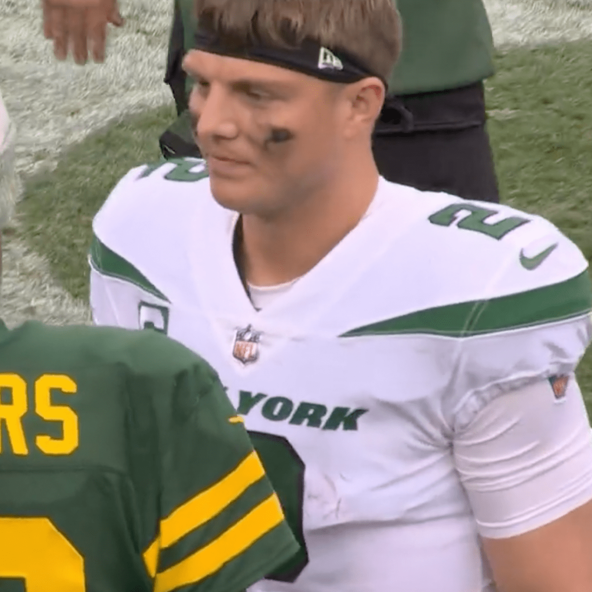 Look: NFL World Reacts To Aaron Rodgers' Pregame Entrance - The Spun:  What's Trending In The Sports World Today