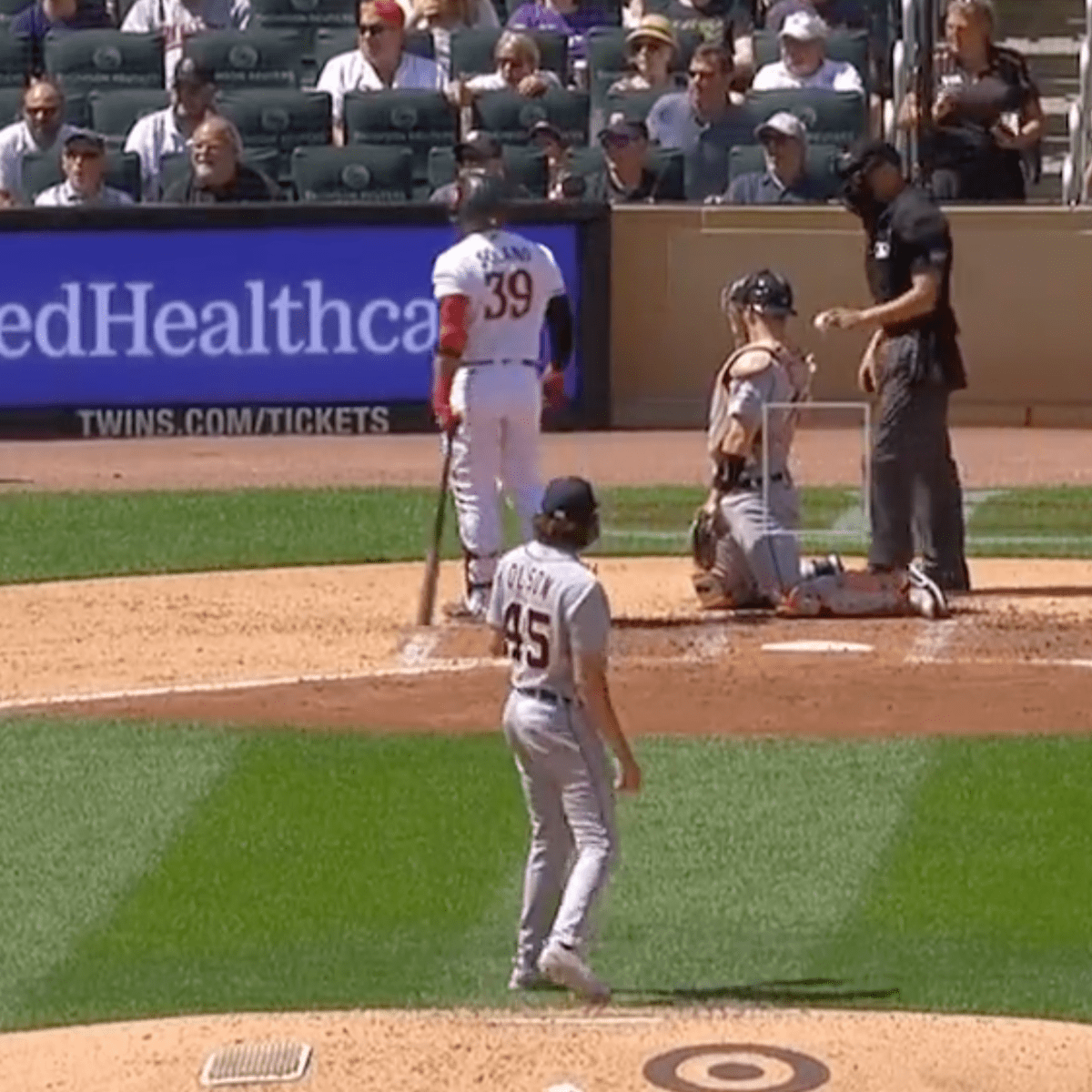 Minnesota Twins star Christian Vazquez is drilled in the head by a foul  ball during 8-7 defeat to Detroit Tigers