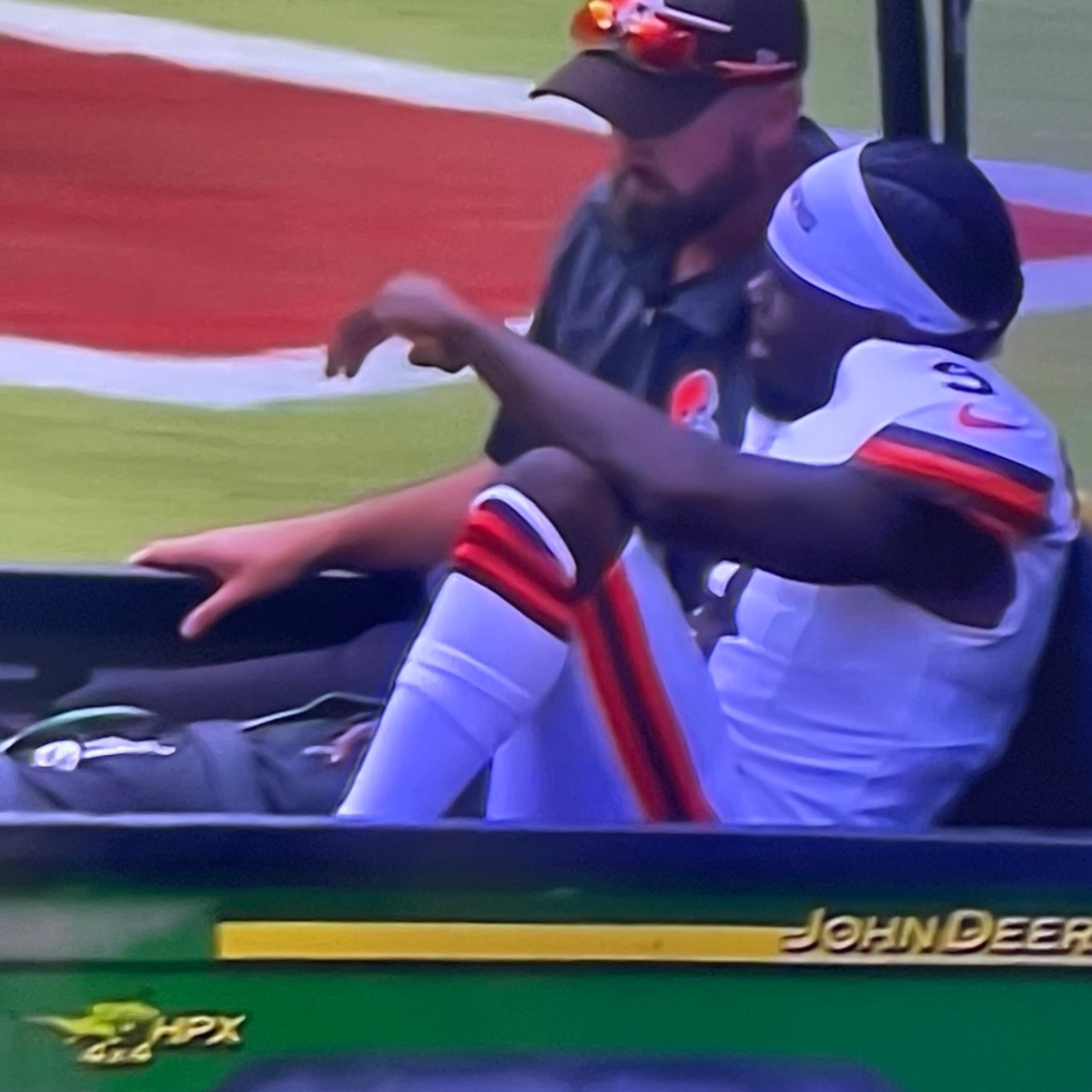 Cleveland Browns WR Jakeem Grant suffers injury on opening kickoff of  preseason game - The Mirror US